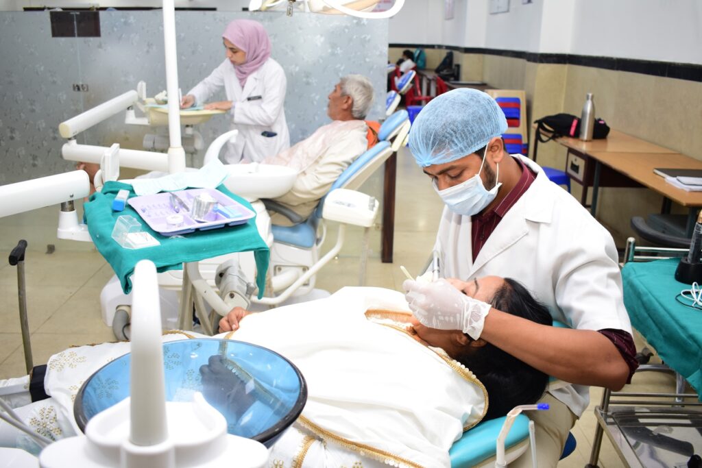 Bachelor of Dental Surgery[BDS] (Oral Medicine and Radiology)